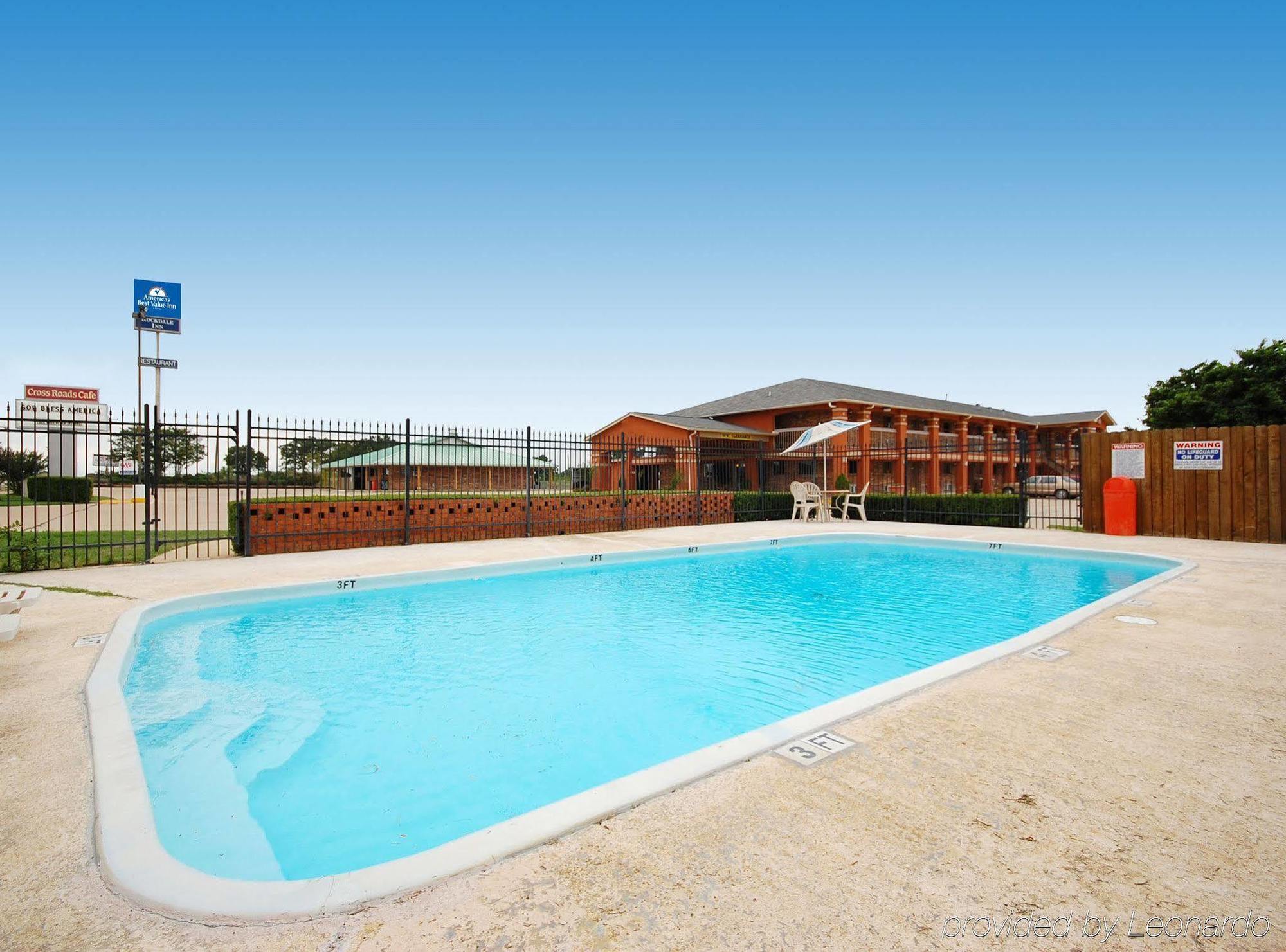 Surestay Hotel By Best Western Rockdale Instalações foto